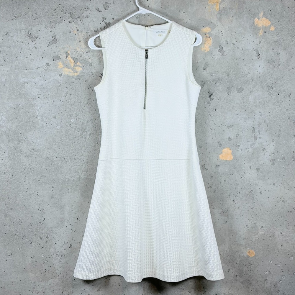 Calvin Klein White Textured Fit & Flare Dress Womens 6 Front Zip Sleeveless